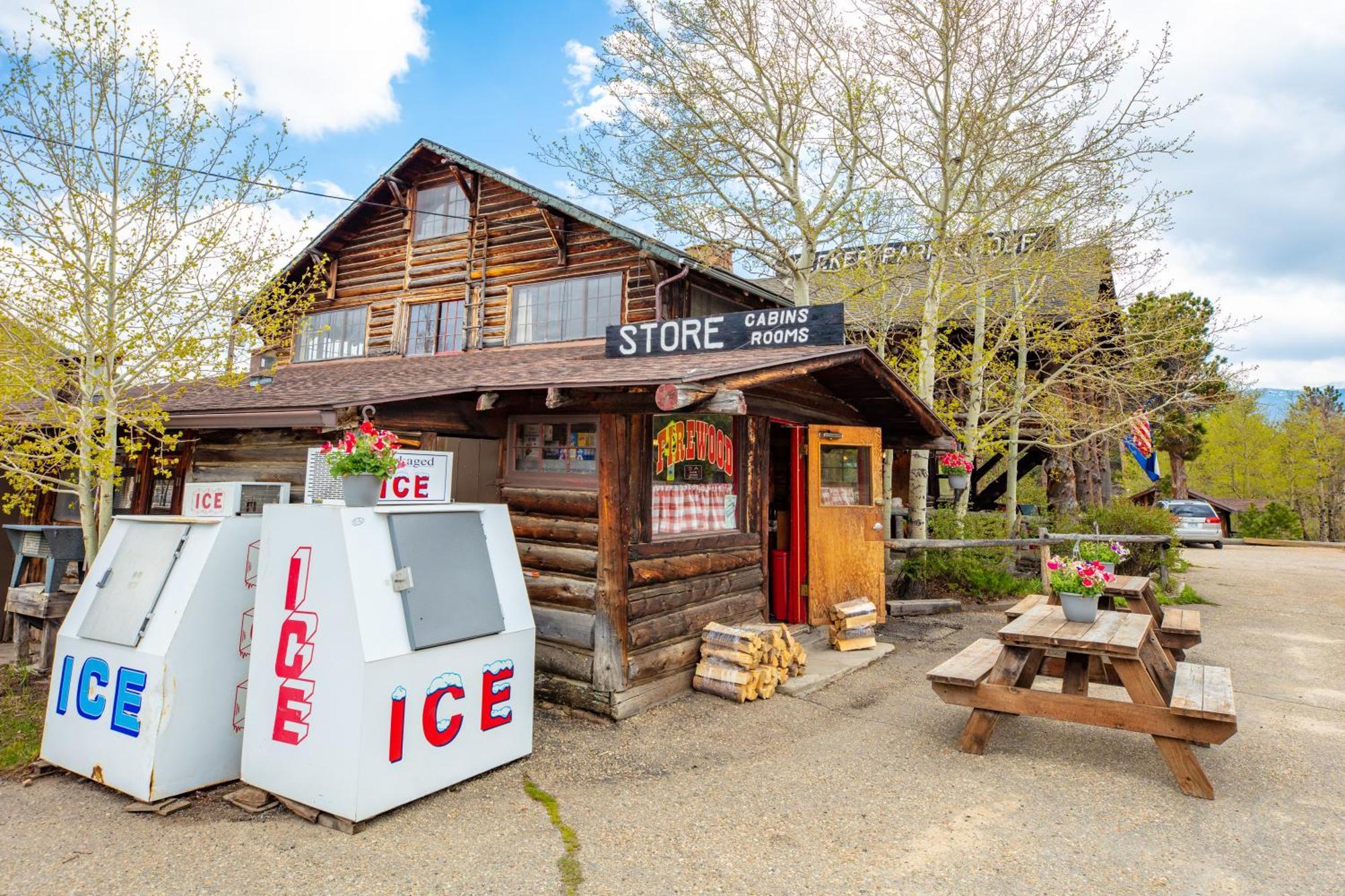The Meeker Park Lodge Allenspark エクステリア 写真